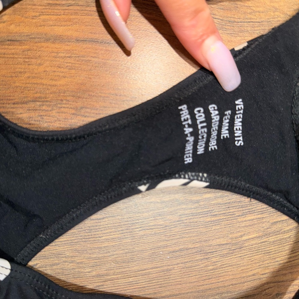 Vetements Black and White Logo Tank - Picture 3 of 4